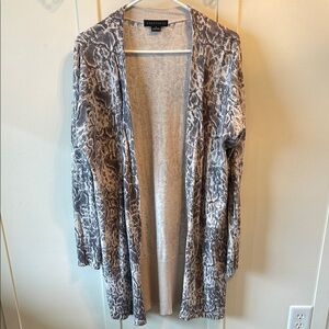 Gray Patterned Women's sanctuary Sweater